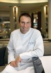 Jean-Francois Rouquette chef du restaurant le Pur à Paris 2e