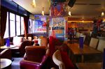 Le Bar bat