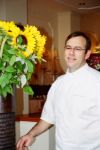 Photo restaurant Paris Bernard du 15 - le chef-cuisinier de ce resto sympathique 
