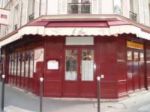 Restaurant Le Clou à Paris 17e - la façade de ce resto sympa du 17e   
