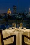 Photo restaurant Paris la Maison Blanche - une superbe vue sur la Seine et la Tour Eiffel 