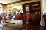 Rubrique restaurants : Le Millesime 62 à Paris 14e - une vue sur l'agreable salle avec terrasse aux beaux jours 