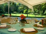 Rubrique restaurants : le Pavillon Montsouris à Paris 15e - La superbe terrasse bucolique installée en bordure du parc 