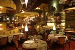 Photo restaurant Paris le Petit Zinc à Saint germain des pres - la belle salle à manger au cadre style art déco 