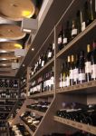 Photo restaurant Paris Le Tastemonde à la Madeleine - un bistro avec une large choix de bouteilles venues du monde entier  