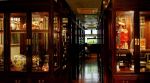 Rubrique restaurants : Yushi à Paris 16e  - vue sur la riche salle à manger de ce resto japonais 