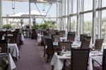 Restaurant Libanais Zyriab à Paris 5e - La salle à manger le jour  