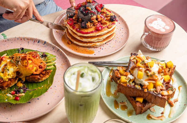 bon bouquet cafe restaurant brunch food