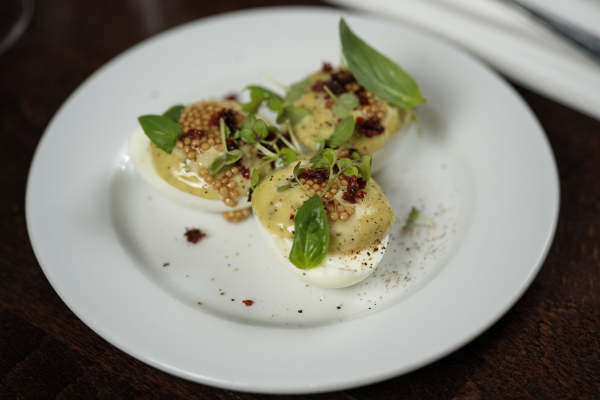 cirque restaurant paris oeufs