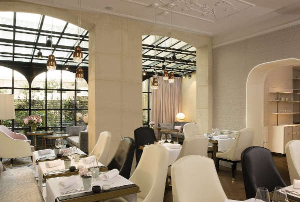 cleo restaurant s2