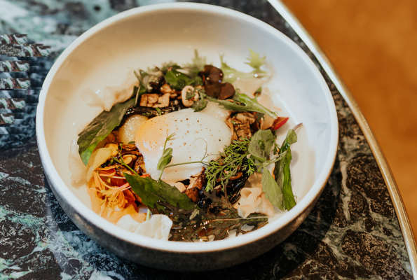 frame restaurant oeuf