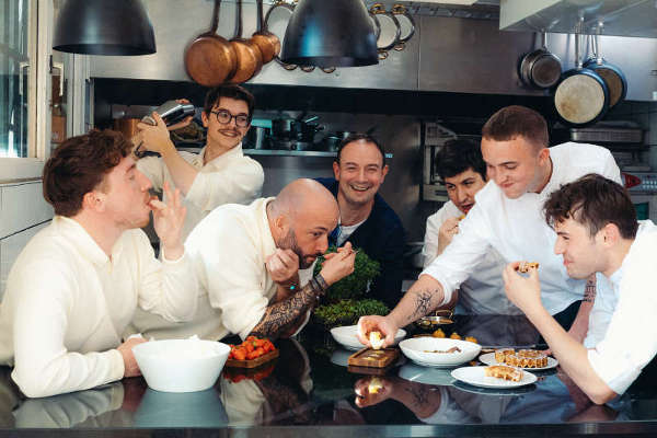 grand gourmand restaurant equipe