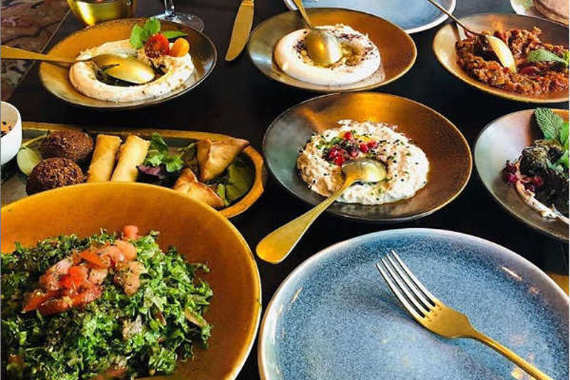 Mezze libanais restaurant Paris
