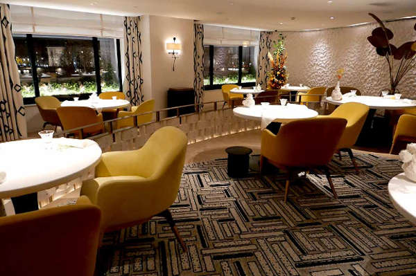 plenitude restaurant cheval blanc paris s1