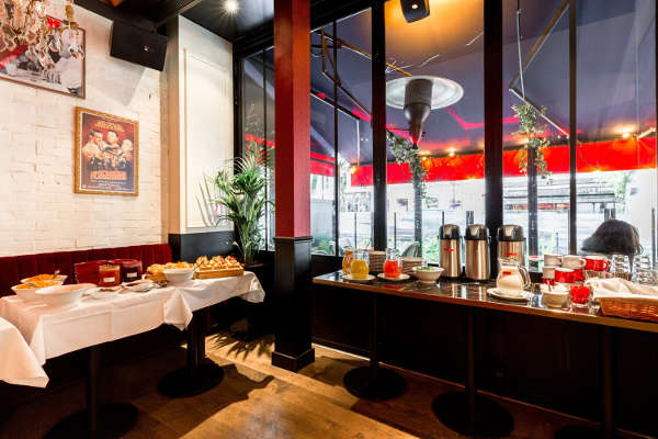 sacre frenchy brunch paris buffet