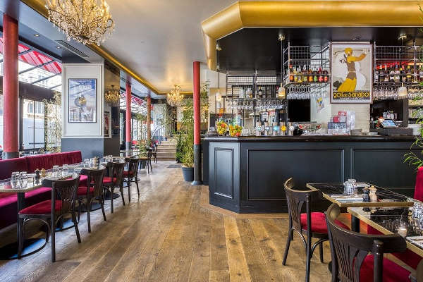 sacre frenchy brunch restaurant paris s1