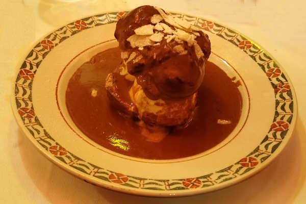 cafe max restaurant paris profiterole 2