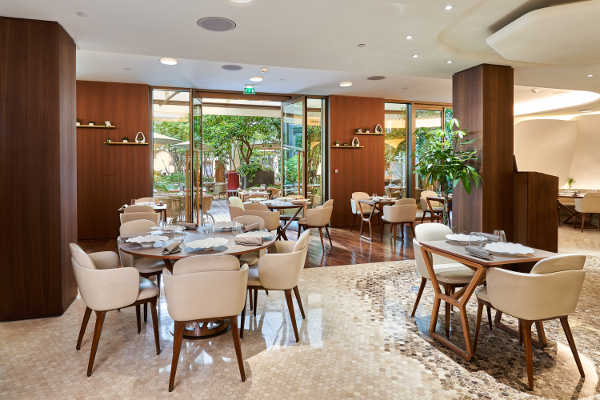 camelia mandarin restaurant 75001 paris s1
