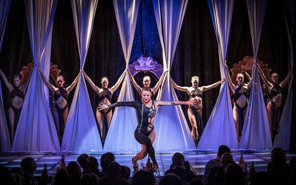 nouvelle eve cabaret paris s3