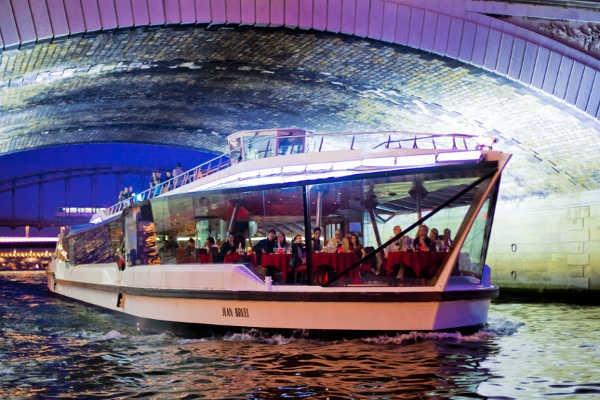 bateaux mouches croisiere seine 1