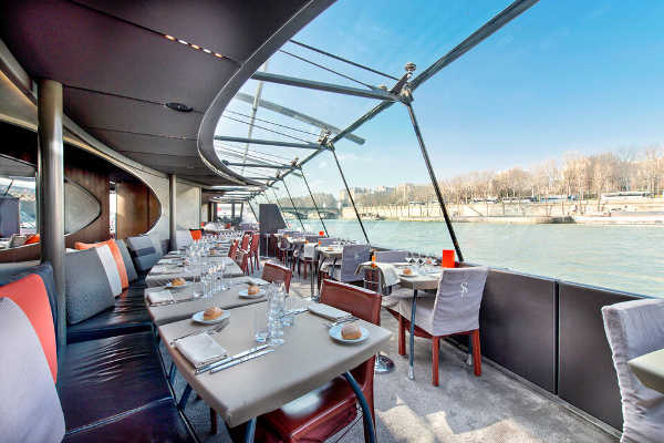 croisiere jour bat parisiens s
