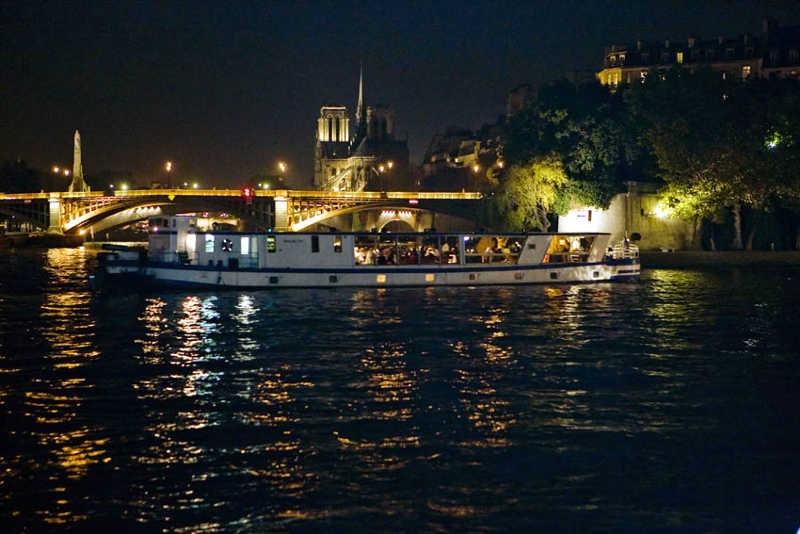 Soirée du Nouvel An à bord du Rive Droite