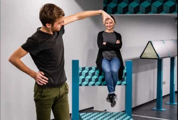 musee illusion paris 1