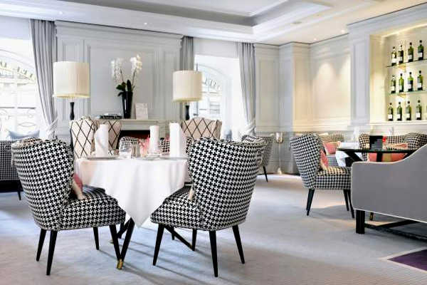 Déjeuner de Pâques au 1 Vendôme 3