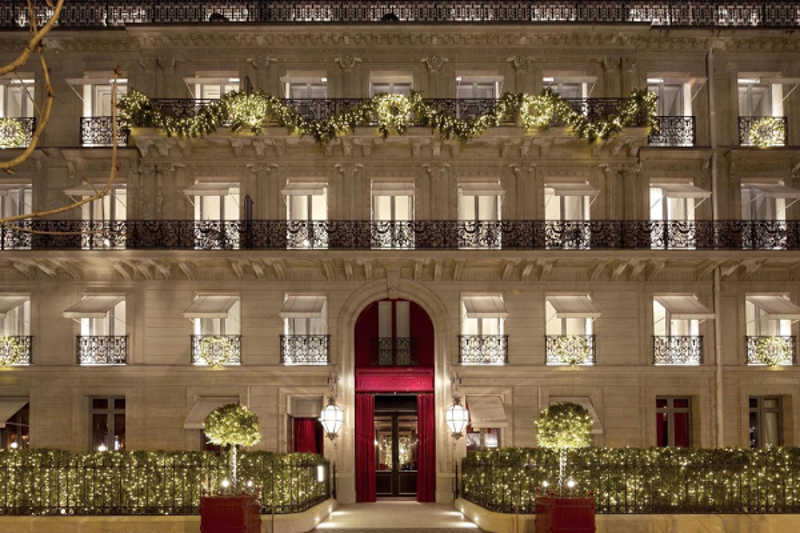 Bûche de Noël 2024 de La Réserve