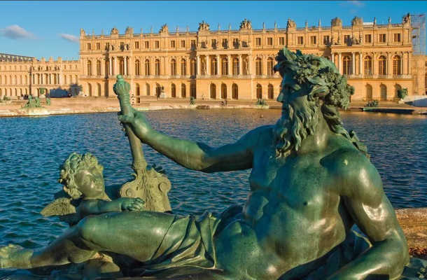 chateau versailles fontaine neptune