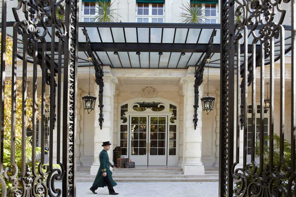 Pâques Shangri La Paris
