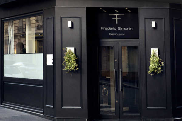 Le réveillon du Nouvel An Chic chez Frédéric Simonin