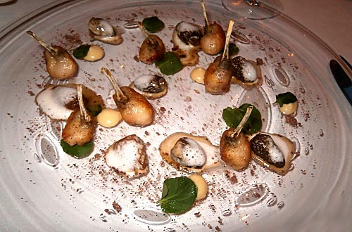 Abeille restaurant, les cuisses de grenouilles en deux services