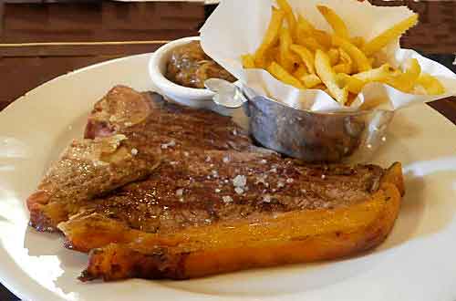 BIEH Paris, l'imposant T-bone steak