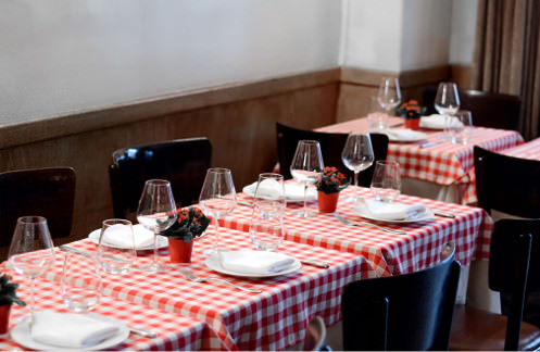 au petit tonneau bistrot rue de Surcouf