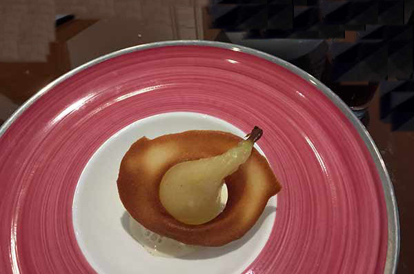 Aux Amis, la poire Belle Hélène