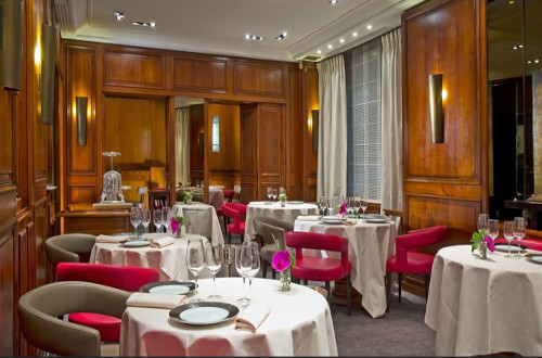 michel rostang restaurant rue gustave flaubert salle a manger