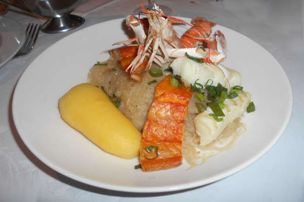 Restaurant l'Alsace à Paris 8ème la choucroute