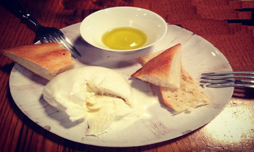 sassotondo restaurant italien burratina