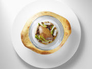Restaurant Les Ambassadeurs au Crillon à Paris - Le foie gras en cocotte