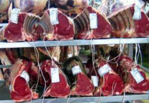 Restaurant Les Crocs de l'Ogre : Les trains de côtes de boeuf 