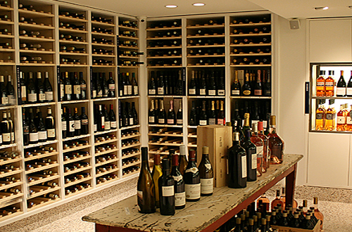 La Maison Plisson la cave à vins