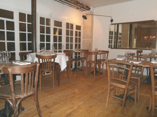 Le Roseval, restaurant mode métro Ménilmontant