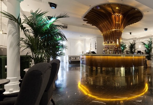 Le Standard, brasserie restaurant à la Porte Maillot