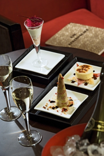 Snacking chic au Golden Black à Paris 8e