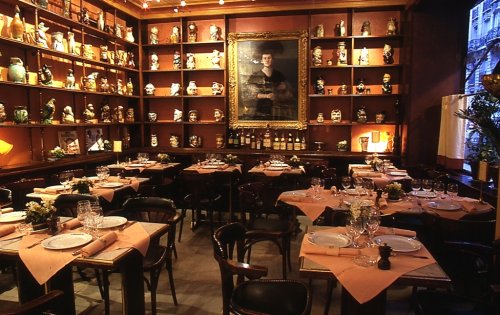 La salle à manger du restaurant Michel Rostang à paris 17e 