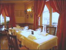 Restaurant Mavrommatis à Paris 5e - La salle 