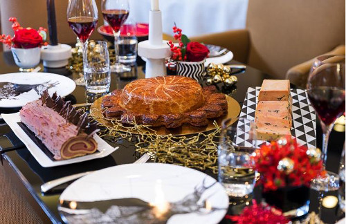 Christmas Box au Burgundy