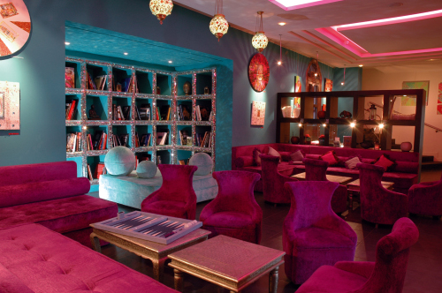 L'Hôtel 3.14 à Cannes - La bibliothèque