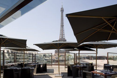 Les Ombres, restaurant rooftop face à la Tour Eiffel